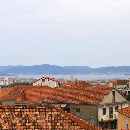 Lara Zadar