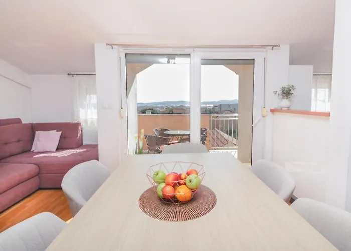 Lara 公寓 扎达尔